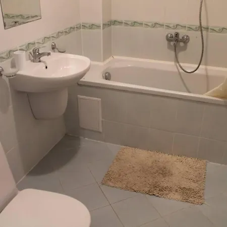 Studio Apartment At 4 Star Vineyards Spa Resort *
