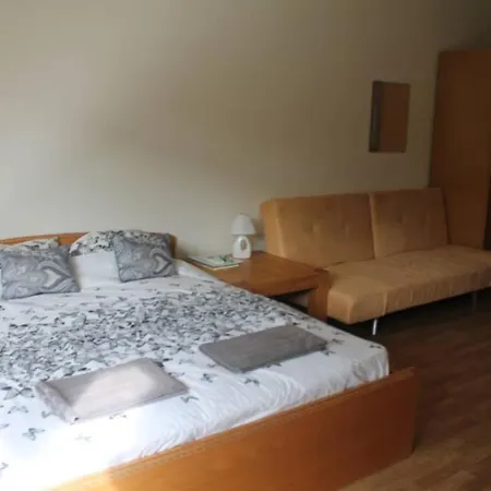 Studio Apartment At 4 Star Vineyards Spa Resort Apartment